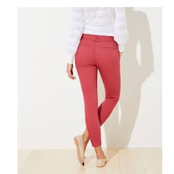 NWT LOFT Women's Double Button Skinny Ankle Pant Raspberry Size 6 - Picture 2 of 12